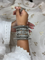 Load image into Gallery viewer, SILVER LOOKALIKE BANGLE STACK