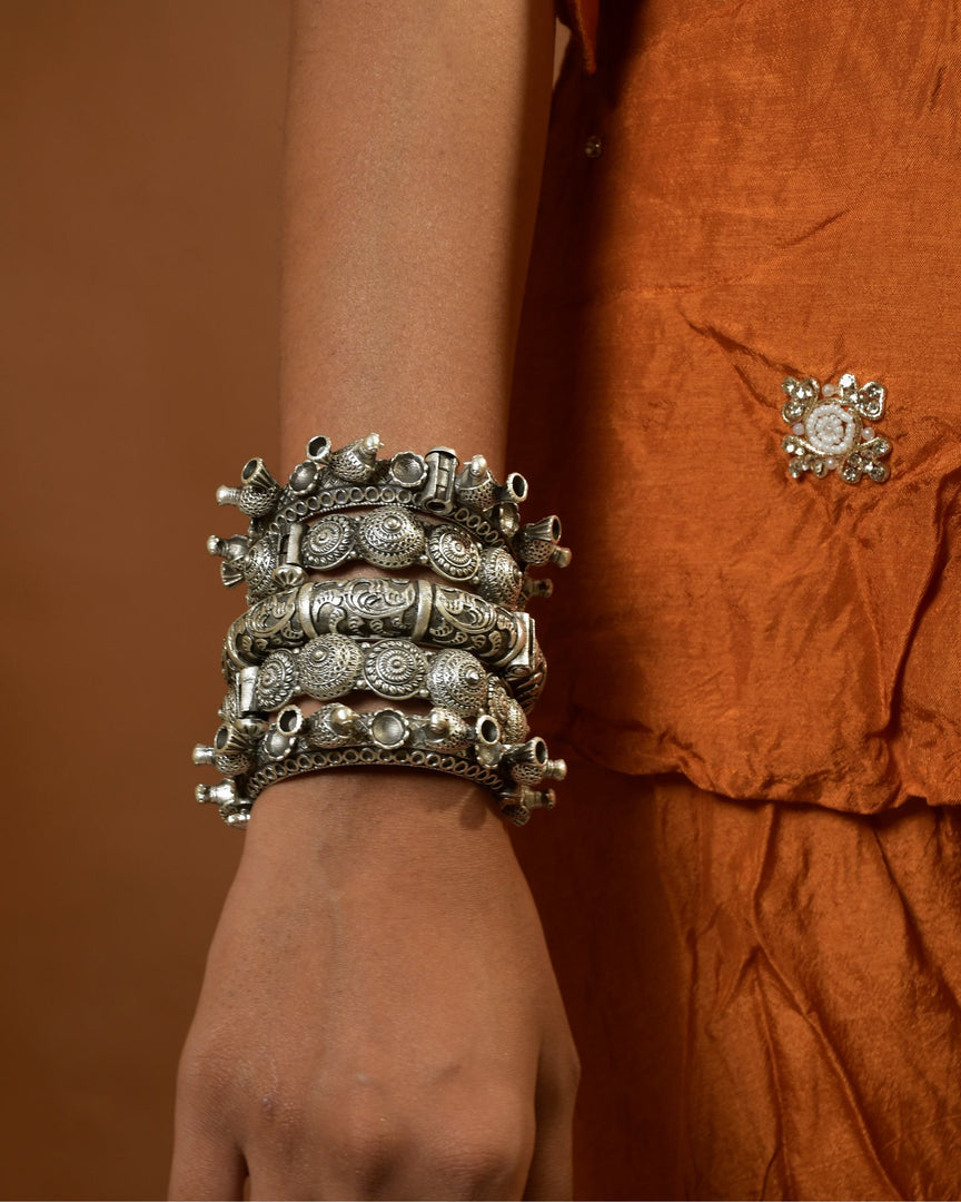 Anvi Bangle Stack
