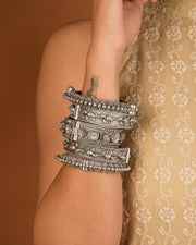 Trushna Bangle Stack