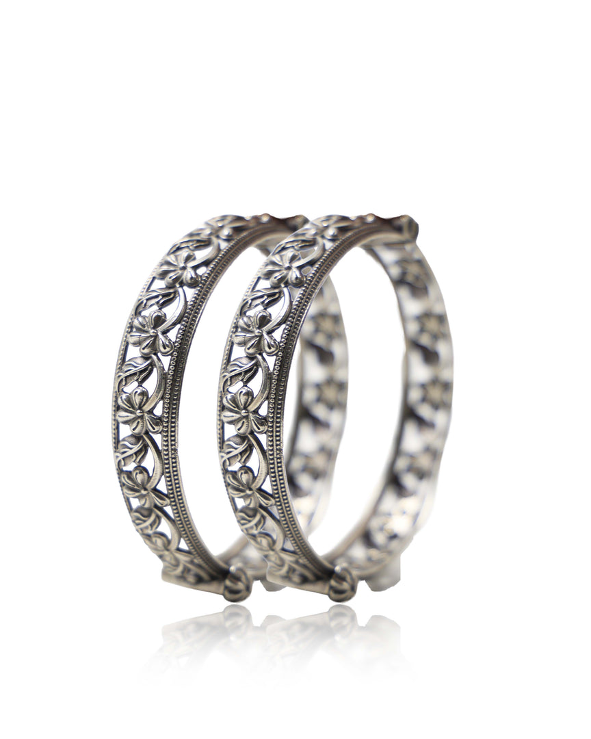 Aarohi Silver Lookalike Bangle Stack