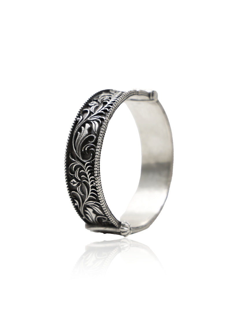 Aarohi Silver Lookalike Bangle Stack