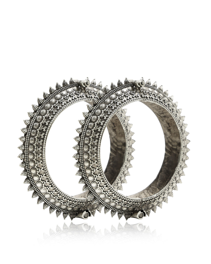 Riddhi Silver Lookalike Bangle Stack