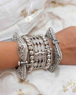 Load image into Gallery viewer, Aahna Silver Lookalike Bangle Stack