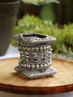 Load image into Gallery viewer, Aahna Silver Lookalike Bangle Stack
