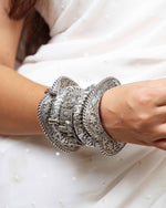 Load image into Gallery viewer, Swara Silver Lookalike Bangle Stack