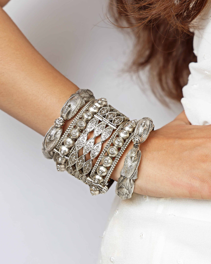 Mayuri Silver Lookalike Bangle Stack
