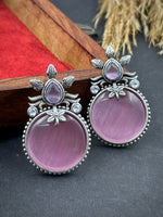 Load image into Gallery viewer, Kirti Stud Earrings