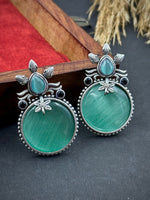 Load image into Gallery viewer, Kirti Stud Earrings