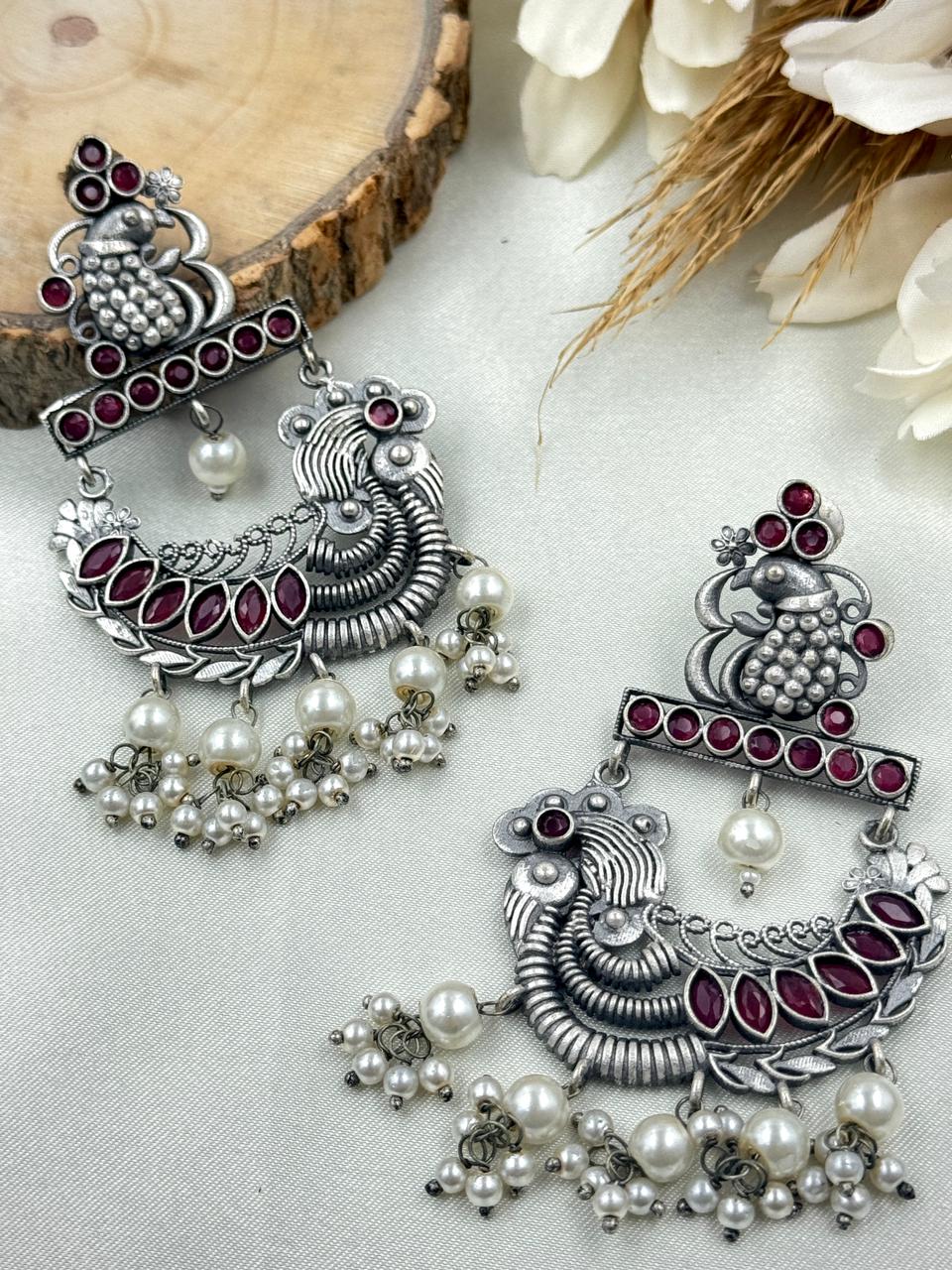 POORVI STONE DANGLER EARRINGS