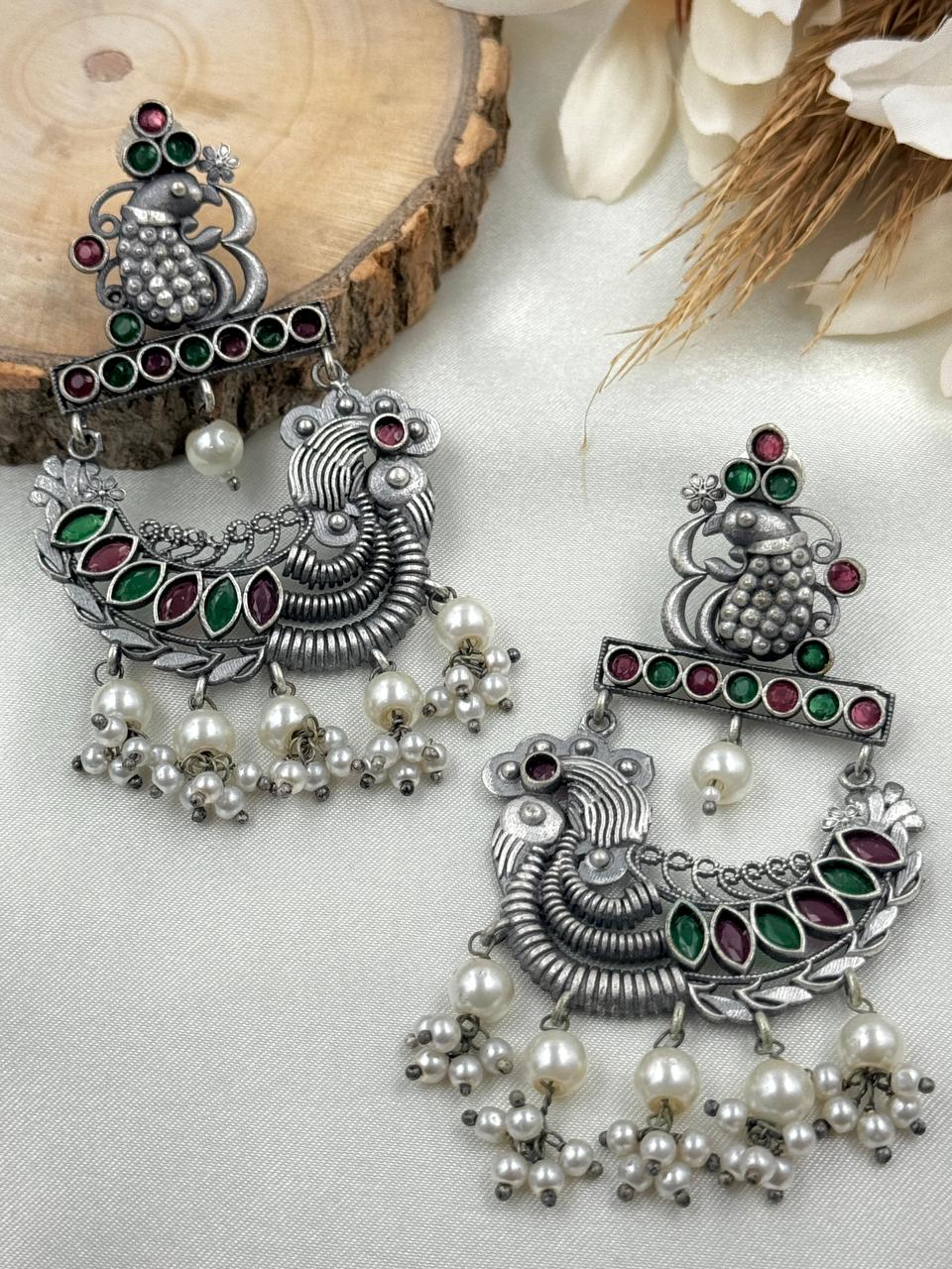 POORVI STONE DANGLER EARRINGS