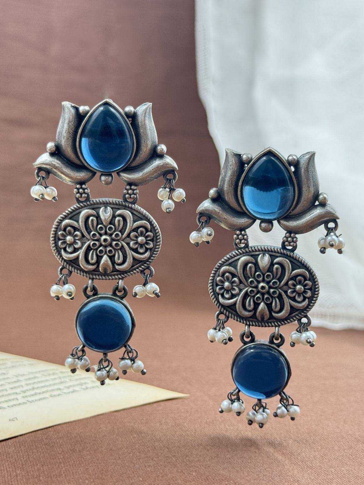 RIDHIMA DANGLER EARRINGS