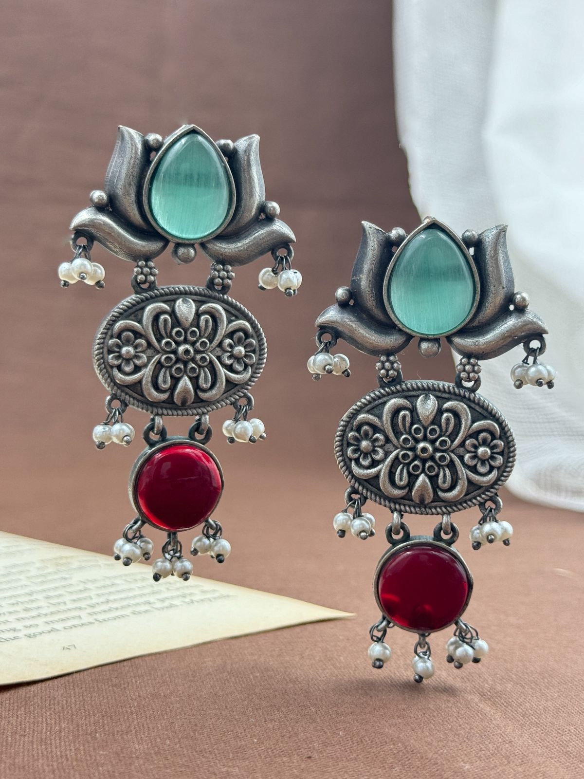 RIDHIMA DANGLER EARRINGS