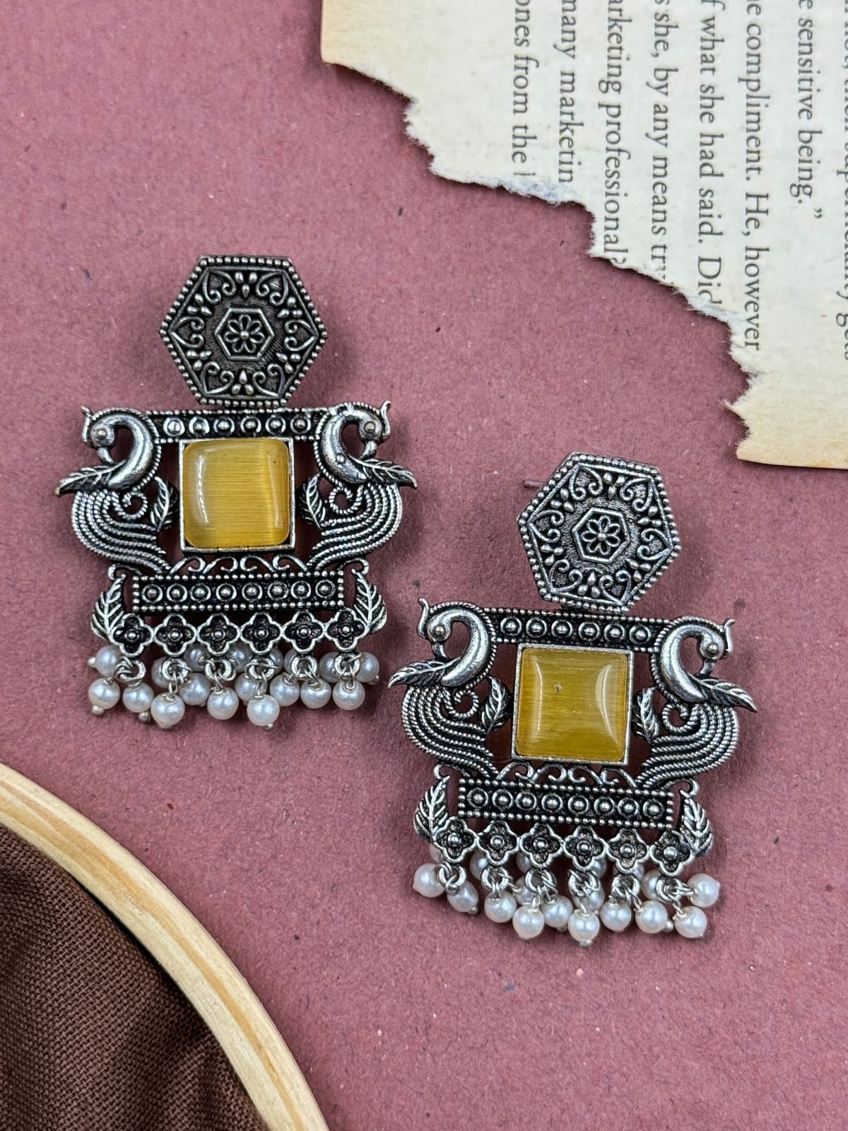 VARSHA STONE DANGLER EARRINGS