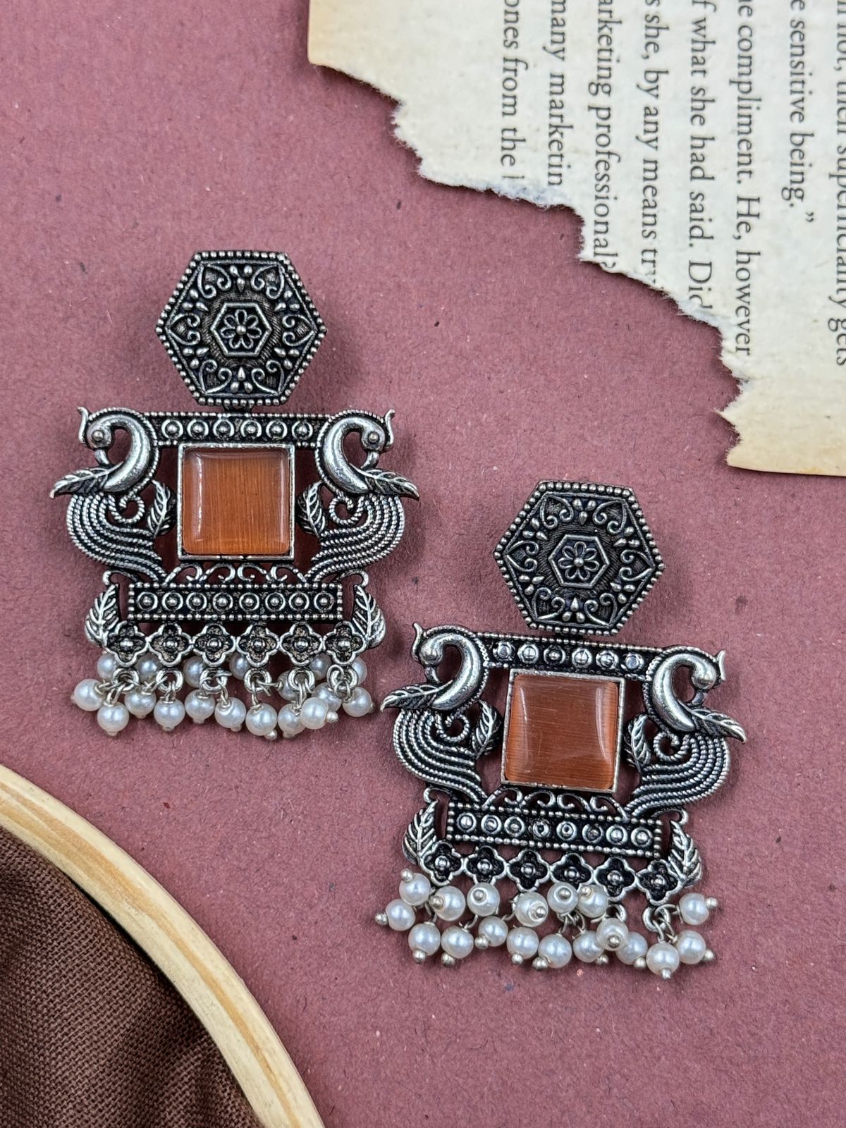 VARSHA STONE DANGLER EARRINGS