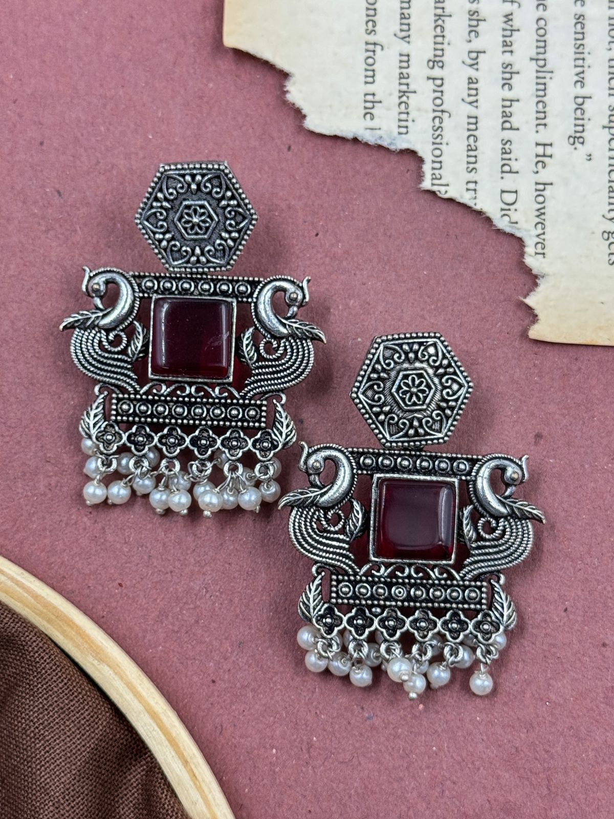 VARSHA STONE DANGLER EARRINGS