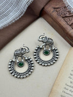 Load image into Gallery viewer, AVNI STUD EARRINGS