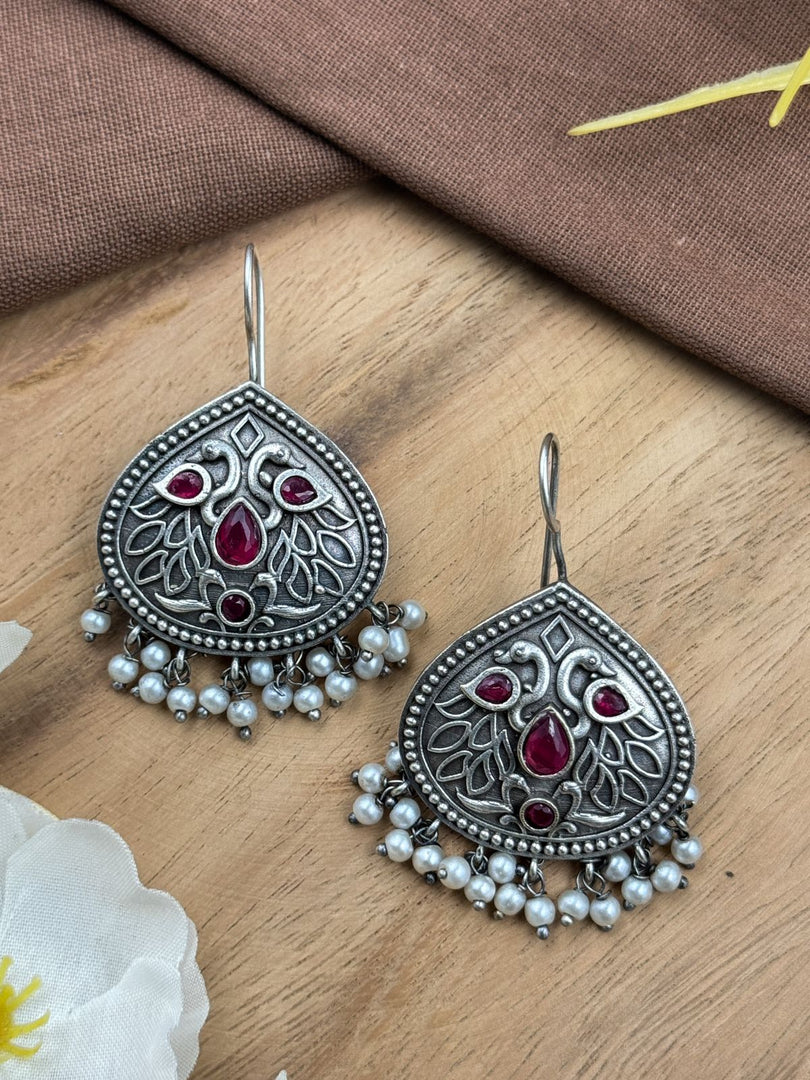 VIHA DANGLER EARRINGS
