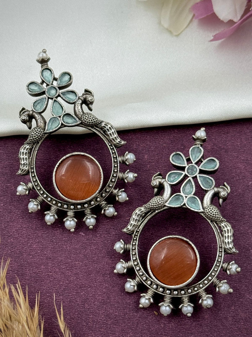 Navya Stud Stone Earrings