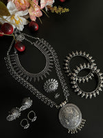 Load image into Gallery viewer, ZAHRA SILVER OXIDISED JEWELLERY SET COMBO