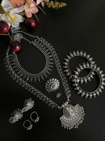 Load image into Gallery viewer, ZAHRA SILVER OXIDISED JEWELLERY SET COMBO