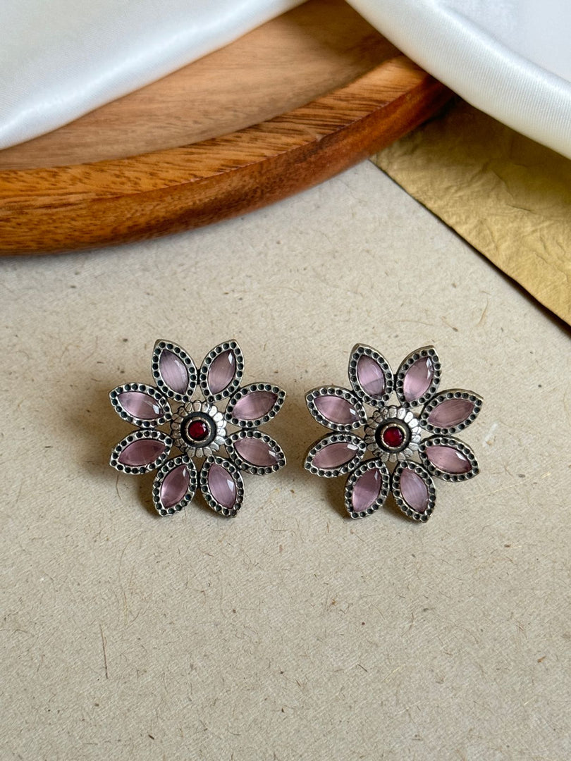 Nishi Stud Stone Earrings