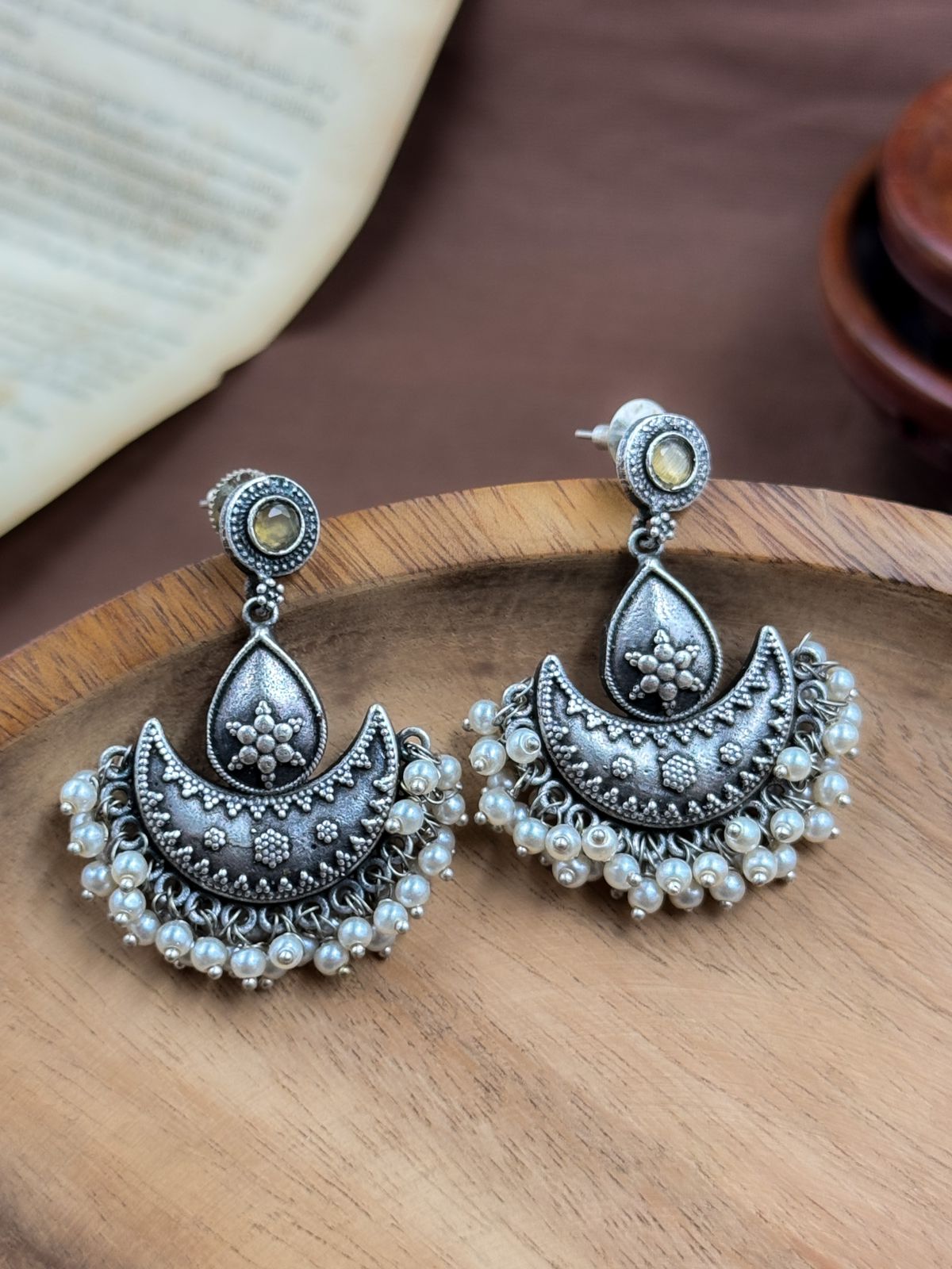 PRANJAL DANGLER EARRINGS