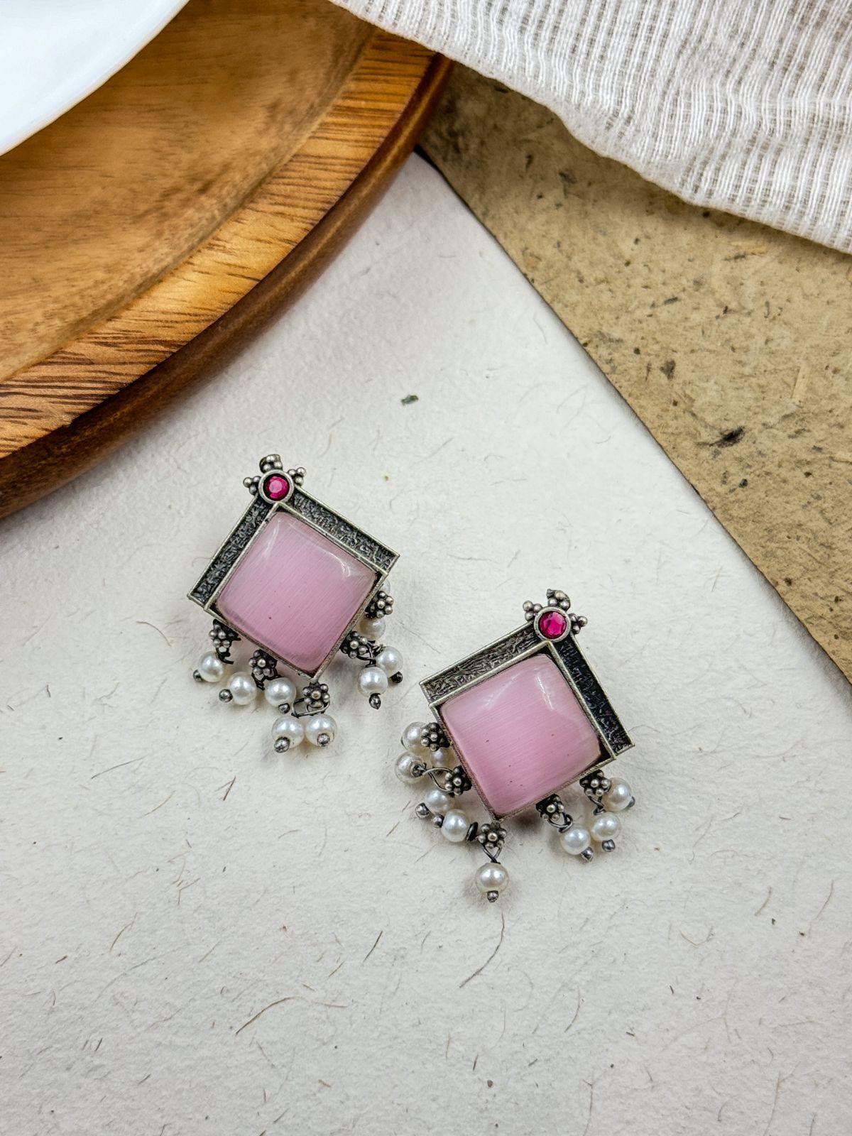 MEERA STUDS EARRINGS