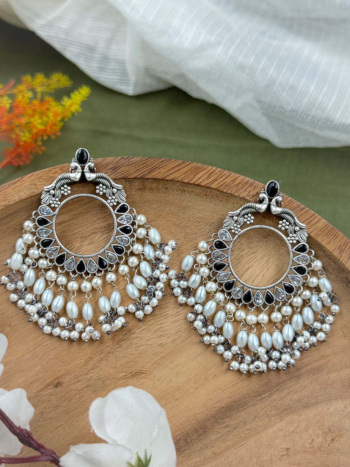 MAYUREE OVERSIZED STUDS EARRINGS