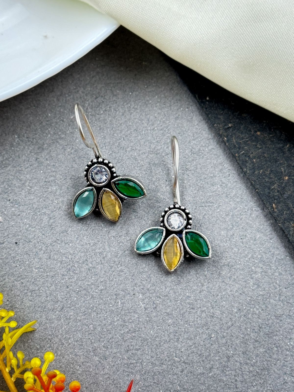 CHAYANA STUDS EARRINGS