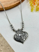 Load image into Gallery viewer, OXIDISED SILVER DESIGNER CHAIN PENDANT