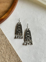 Load image into Gallery viewer, SWARA SILVER LOOKALIKE DANGLER EARRINGS