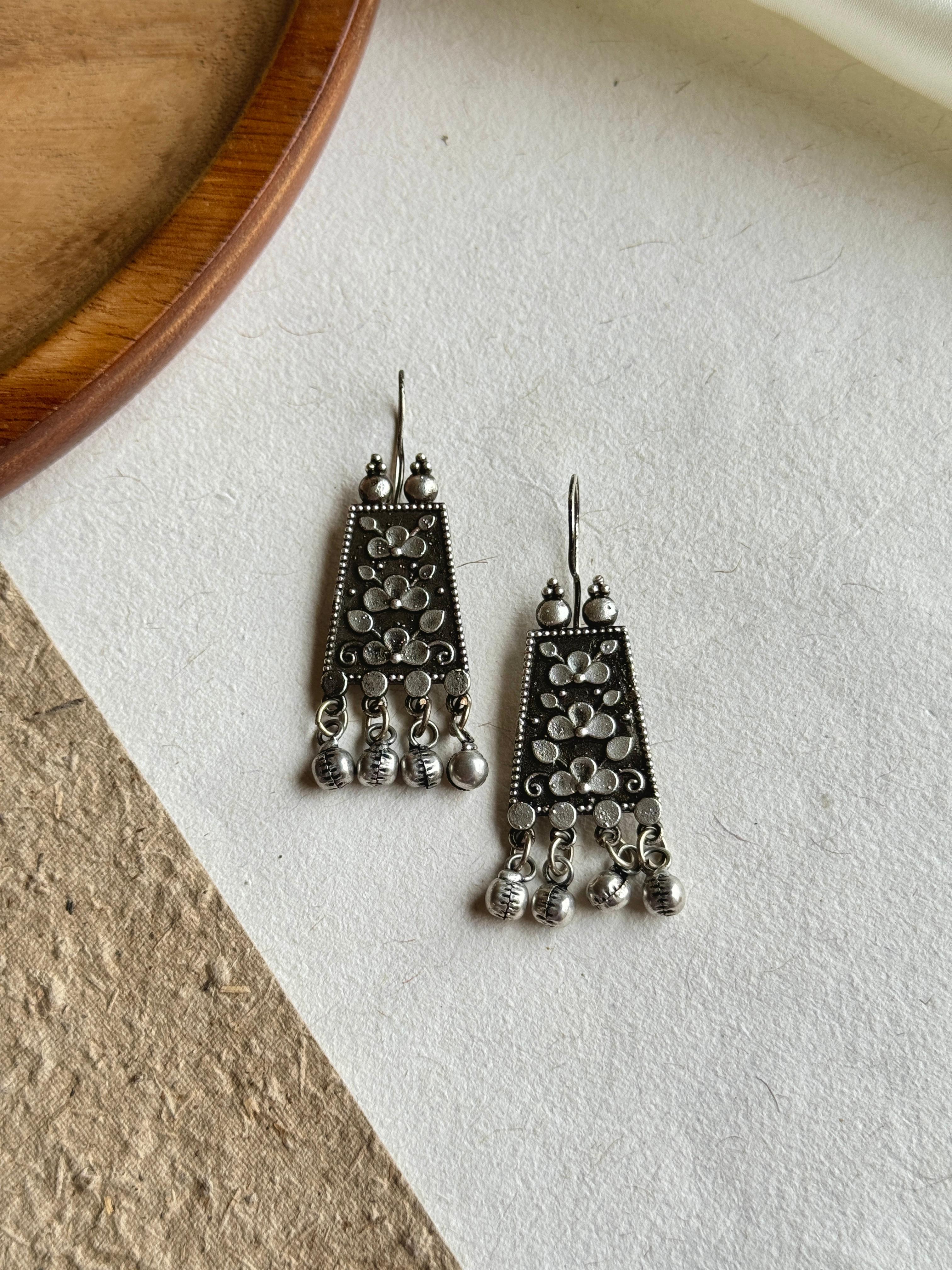 SWARA OXIDISED STUDS EARRINGS