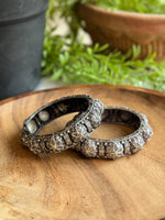 Load image into Gallery viewer, SILVER LOOKALIKE TRENDY BANGLE