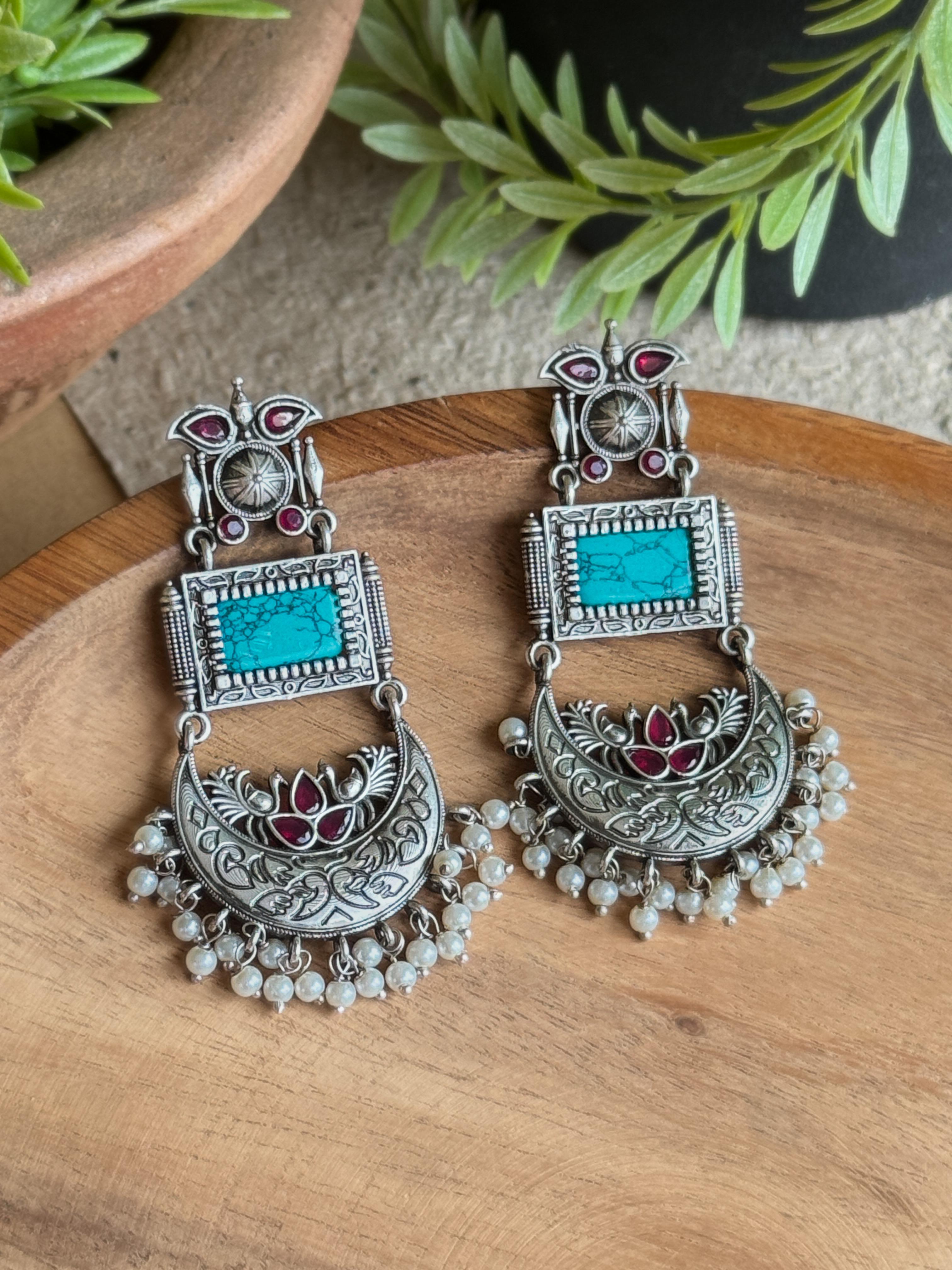 AROHI SILVER LOOKALIKE DANGLER EARRINGS