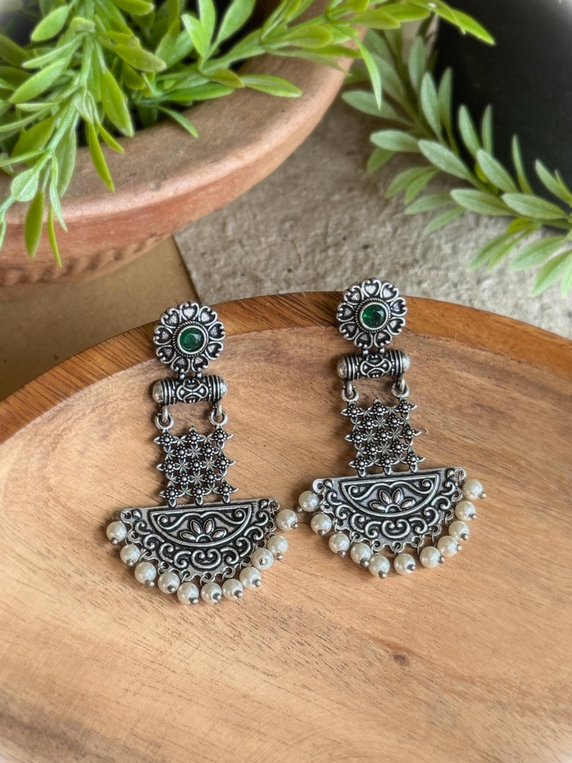 Anaya Dangler Earrings