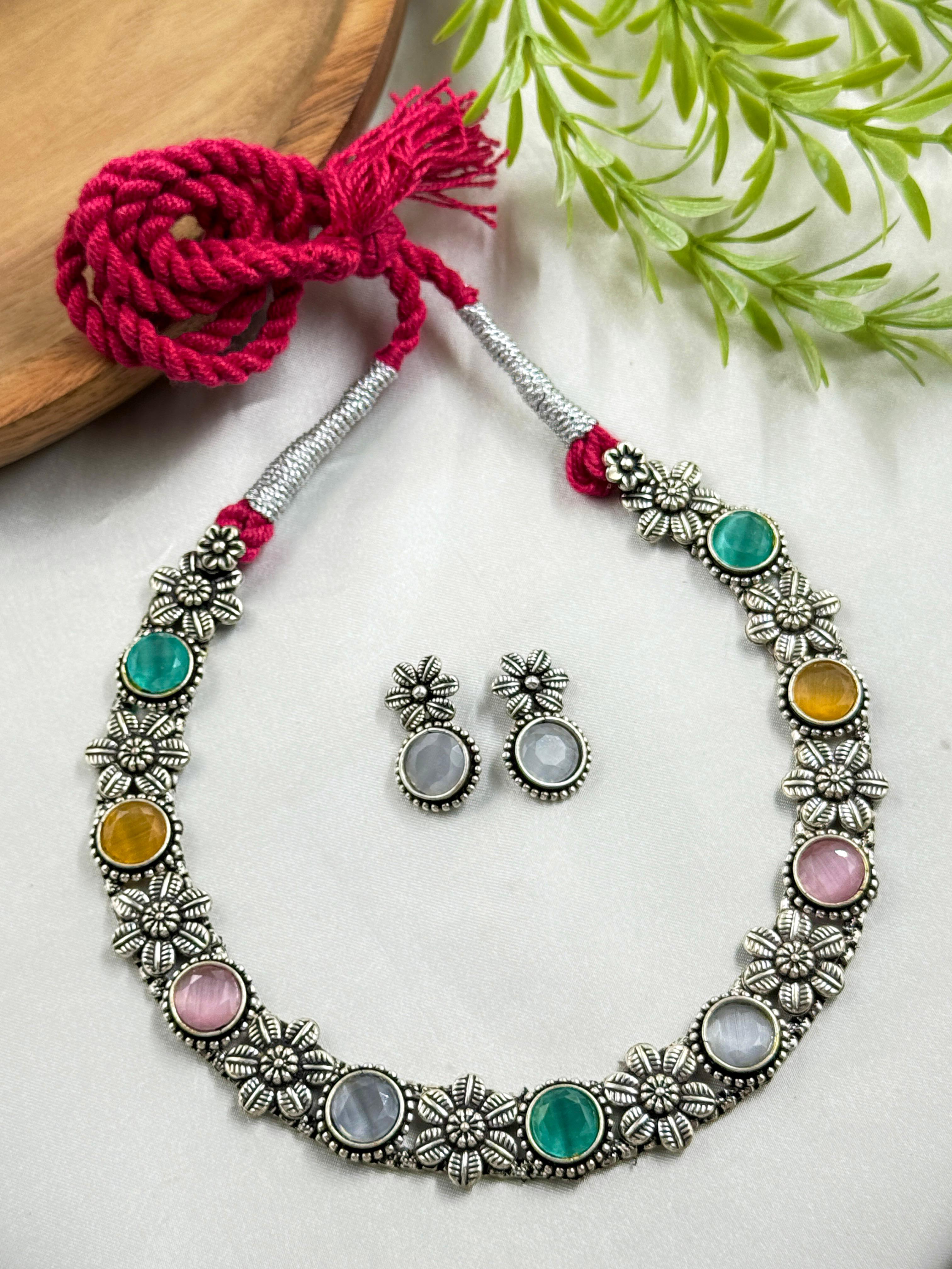 NOOR OXIDISED STONE NECKLACE SET