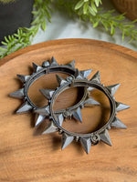 Load image into Gallery viewer, SILVER LOOKALIKE SPIKE BANGLE