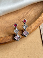 Load image into Gallery viewer, AARVI STUD EARRINGS