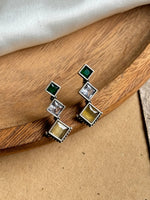 Load image into Gallery viewer, AARVI STUD EARRINGS