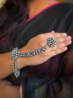 Load image into Gallery viewer, OXIDISED FLOWER FINGER RING BRACELET KADA