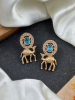 Load image into Gallery viewer, Rosegold stud Earrings