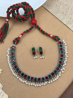 Load image into Gallery viewer, Vedika Stone Necklace Set