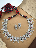 Load image into Gallery viewer, Pranvi Stone Necklace Set
