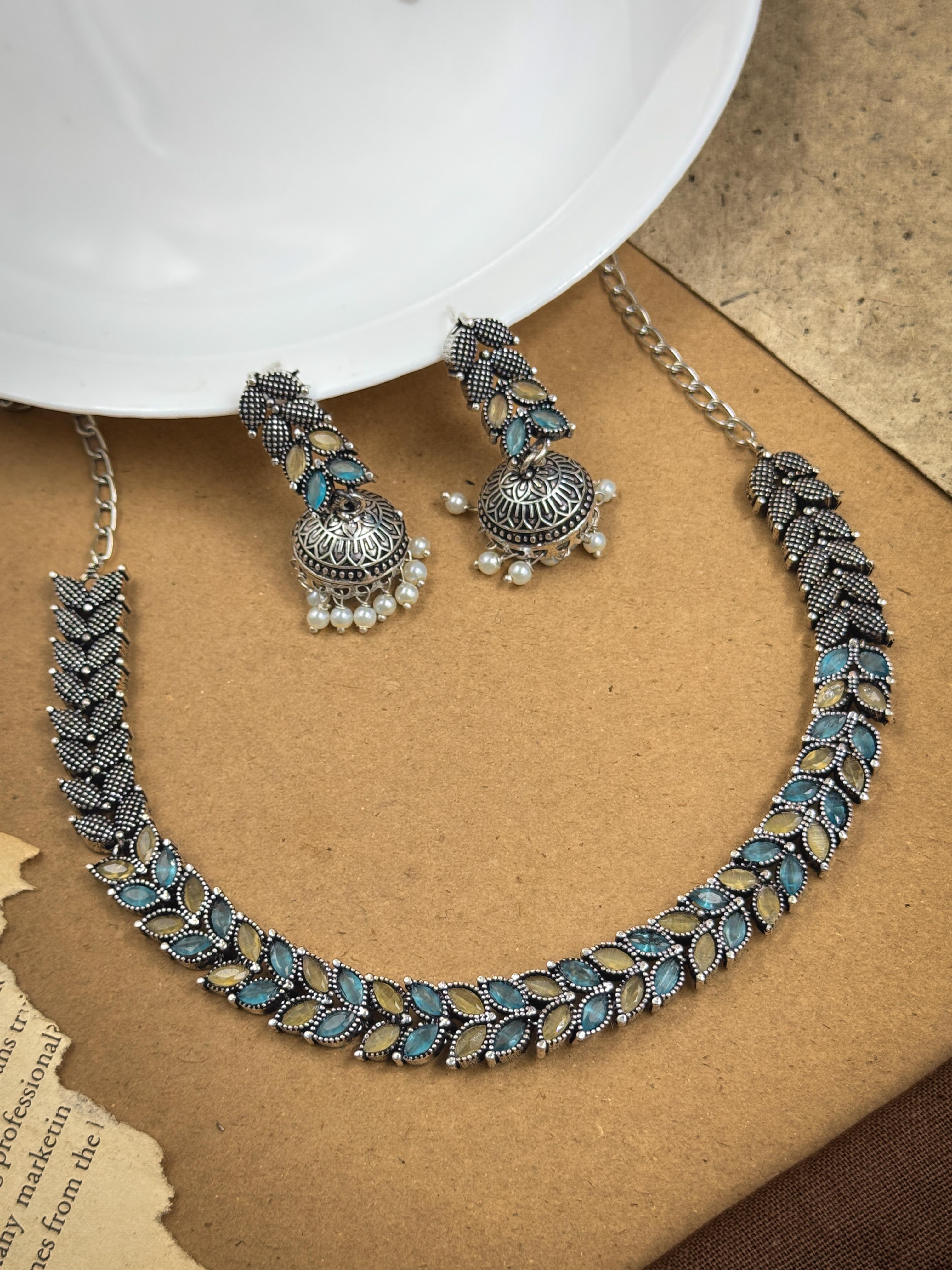 MEHER STONE NECKLACE SET