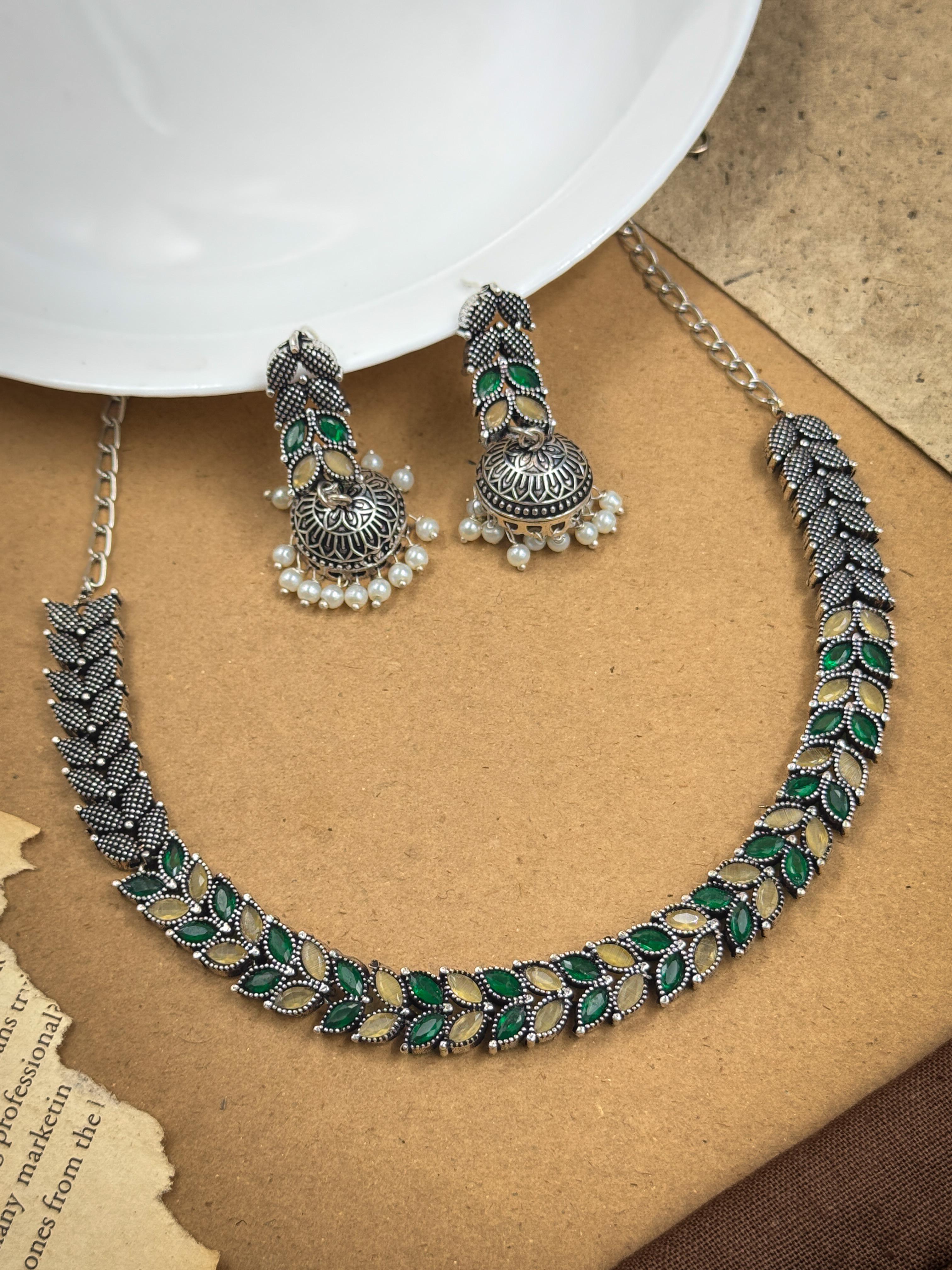 MEHER STONE NECKLACE SET