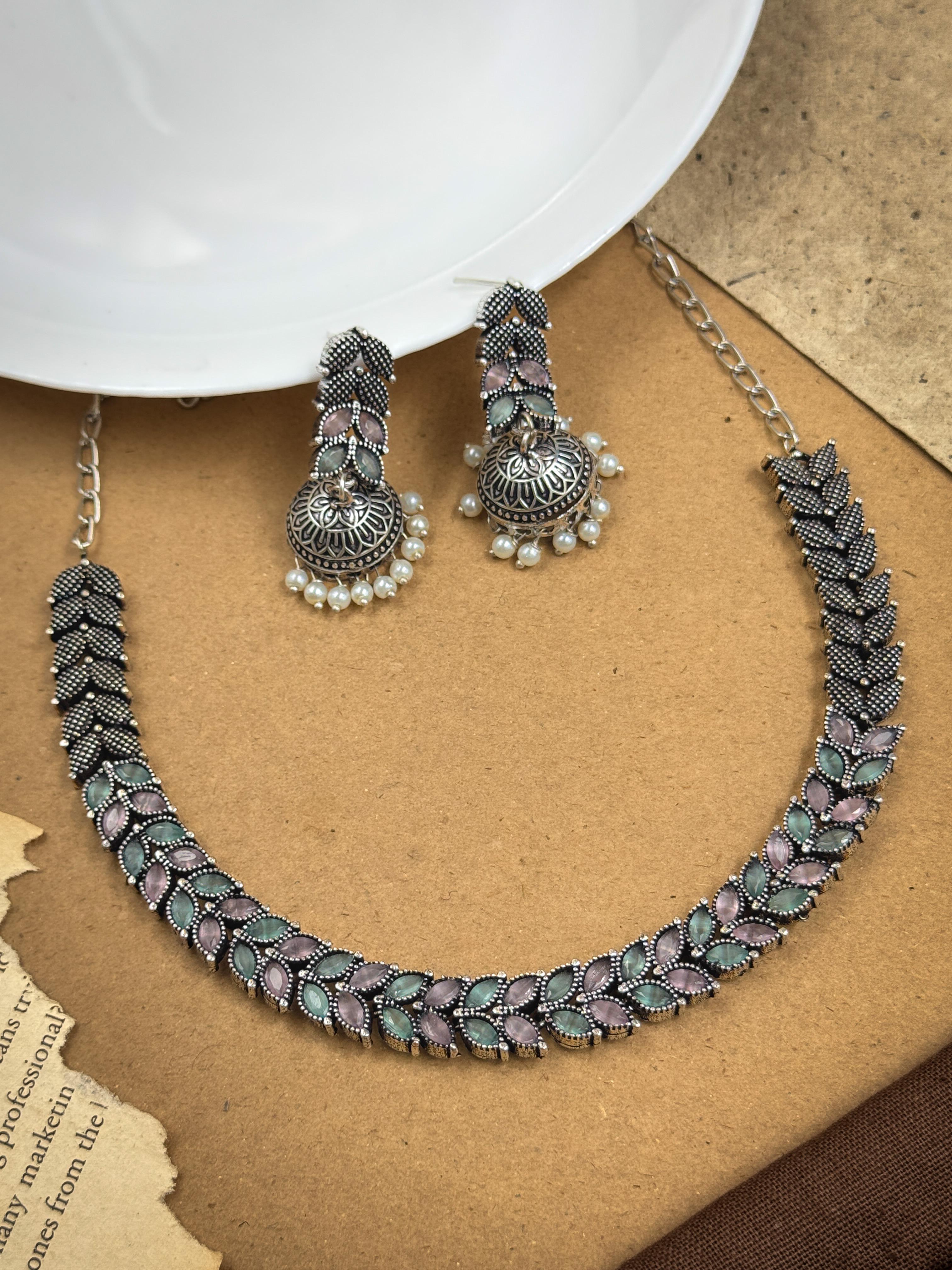 MEHER STONE NECKLACE SET