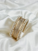 Load image into Gallery viewer, Nihara Golden Handmade Kada