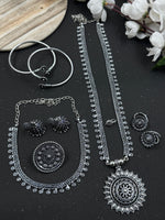 Load image into Gallery viewer, Radhika 7 Piece Chain Pendant Jewellery Set Combo