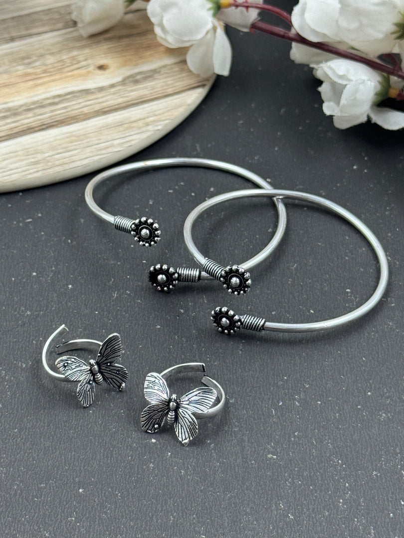 Pakhi 7 Piece Chain Pendant Jewellery Set Combo