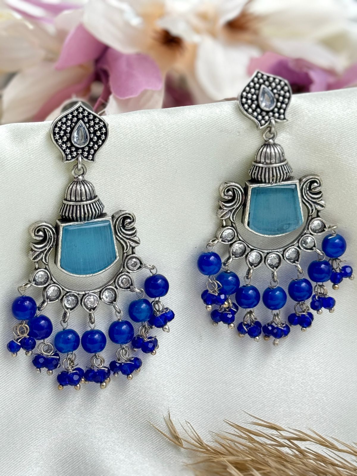 ASTHIKA DANGLER EARRINGS